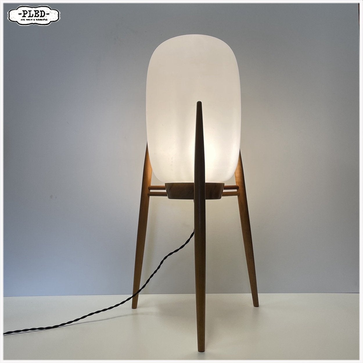 Vloerlamp Lamp ÚLUV / Krásná Jizba Space Age Vintage, Ophalen, Gebruikt, Midcenrury SpaceAge Vintage Boho Japandi, ÚLUV / Krásná Jizba