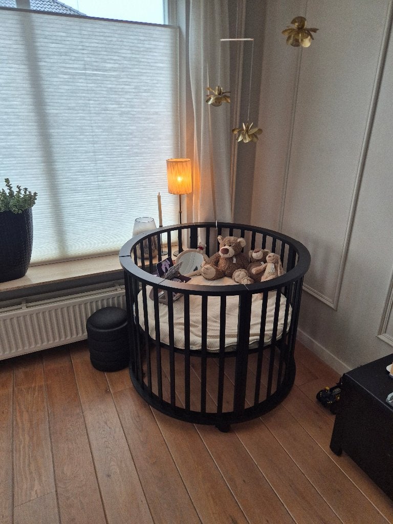 Puck Ronde Box - Zwart - Inclusief boxkleed, Kinderen en Baby's, Boxen, Ophalen, Gebruikt, Rond, In hoogte verstelbaar