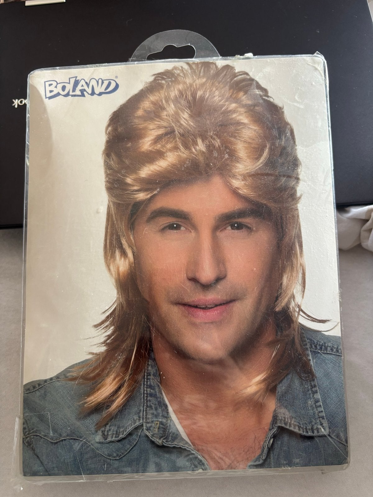 Boland Pruik Blond Mullet - Feestpruik Jaren 80, Ophalen of Verzenden, Nieuw, Accessoires