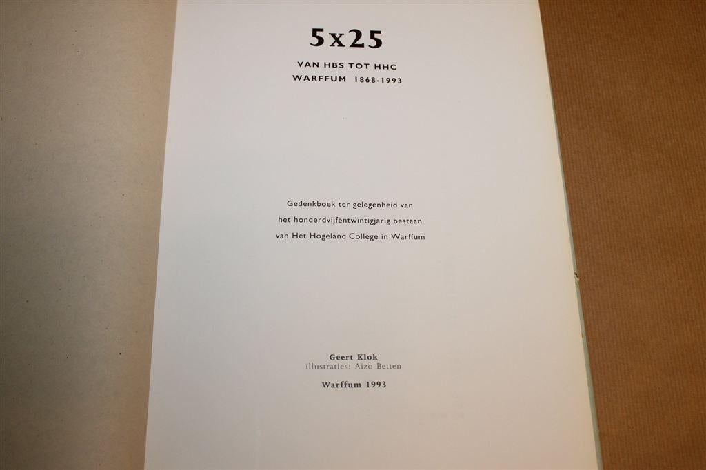 5 x 25 — Gedenkboek HHC Warffum 1868-1993, Ophalen of Verzenden, Gelezen