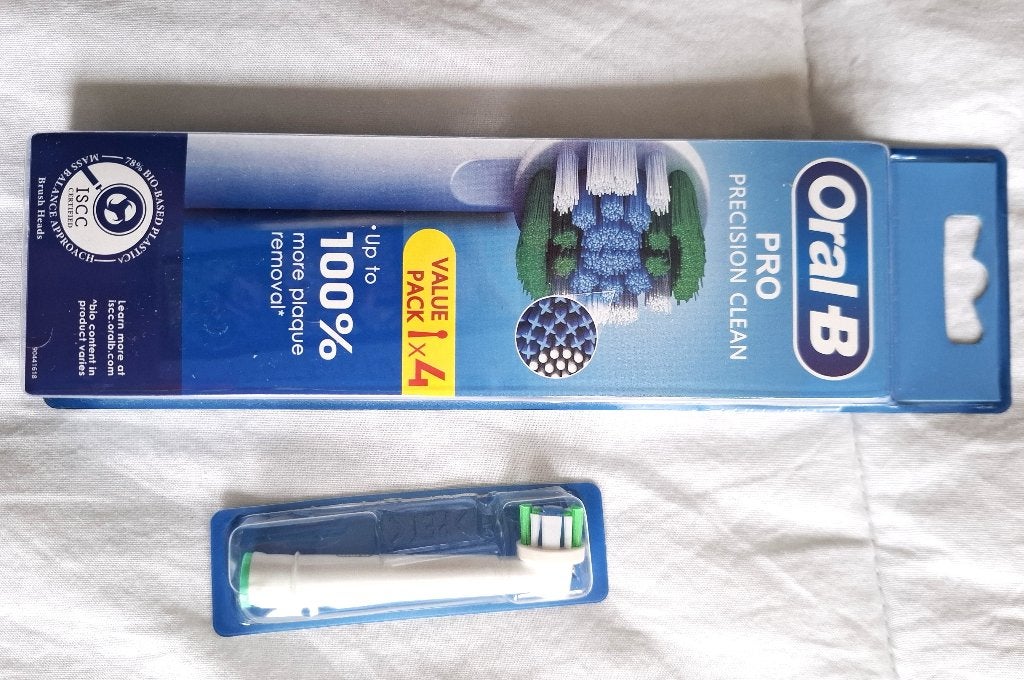 Oral-b precion clean PRO opzetborstels 3 stuks, Ophalen of Verzenden, Nieuw, Opzetborstel