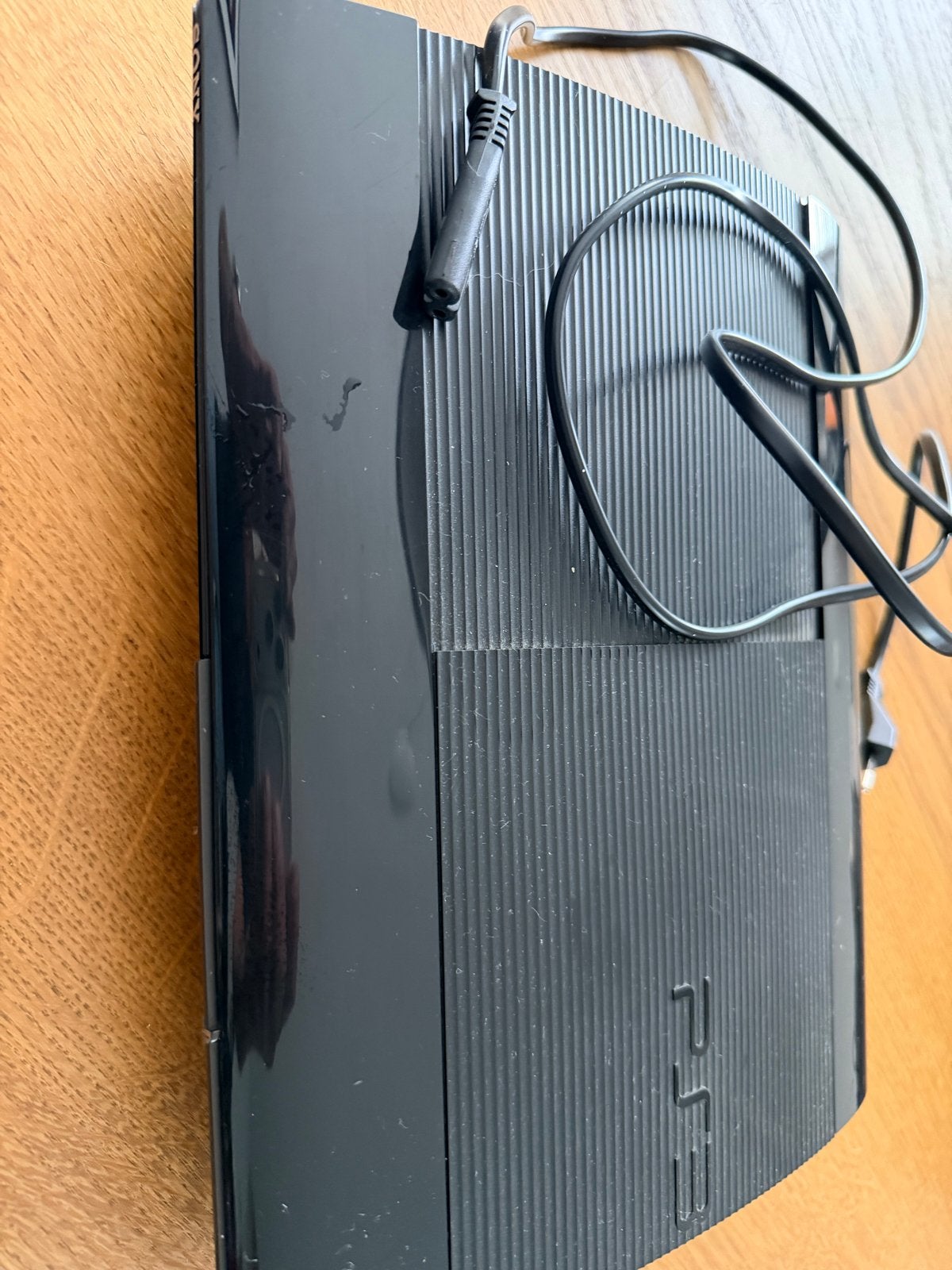 PlayStation 3 Slim met 2 controllers, afstandsbediening en g, Spelcomputers en Games, Ophalen, Met 2 controllers, 250 GB, Slim