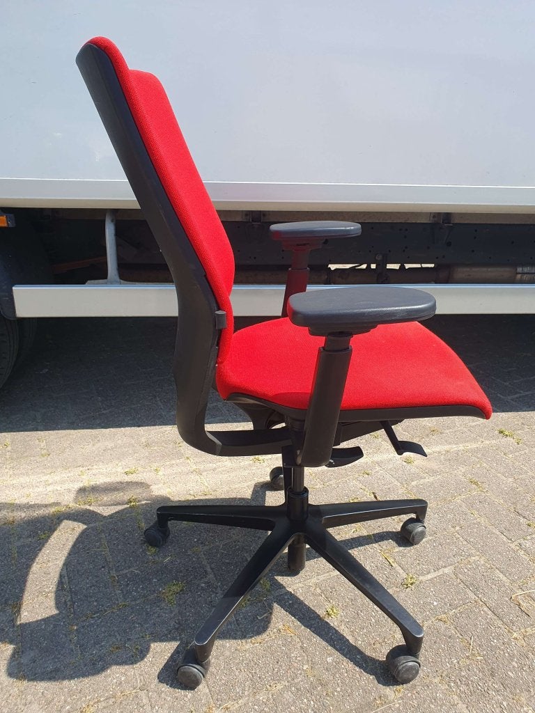 Klober Duera / Mera bureaustoel ( 5 beschikbaar ) rood, Huis en Inrichting, Bureaustoelen, Bureaustoelen Klöber Nederland, Ophalen of Verzenden