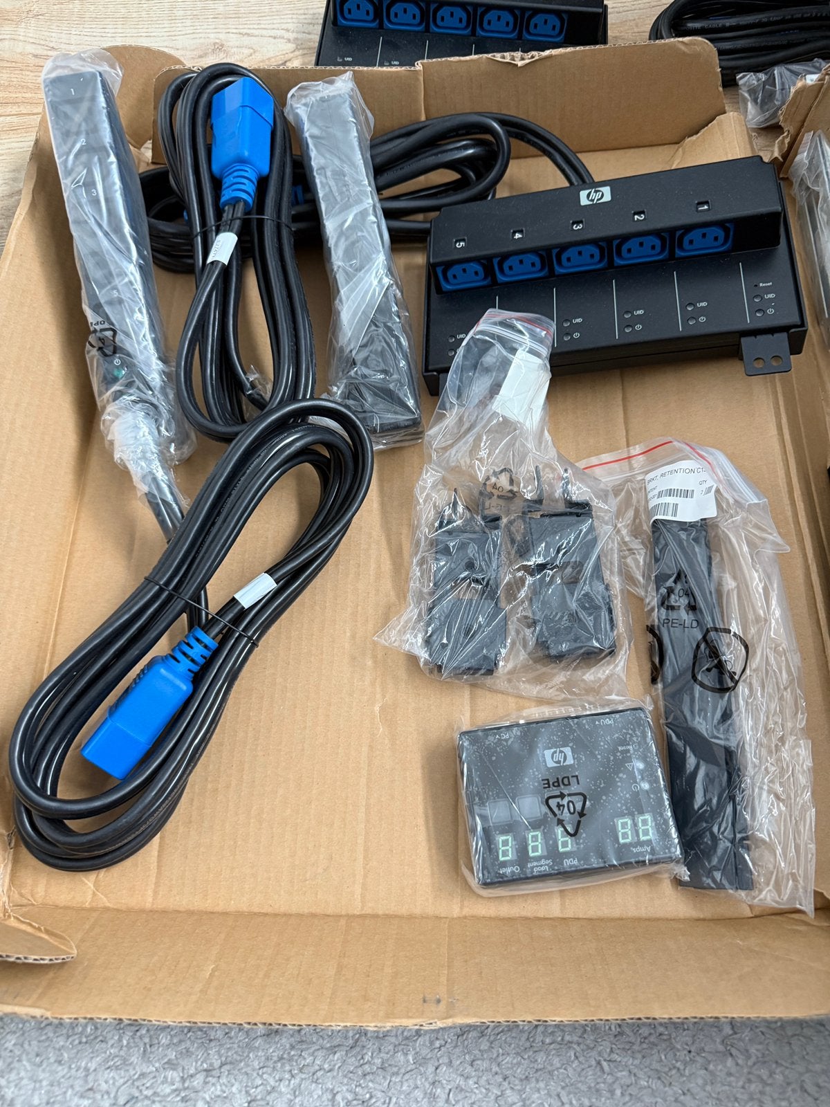 HPE 500501-001 HP Modular PDU *nieuw*, Ophalen of Verzenden, Nieuw