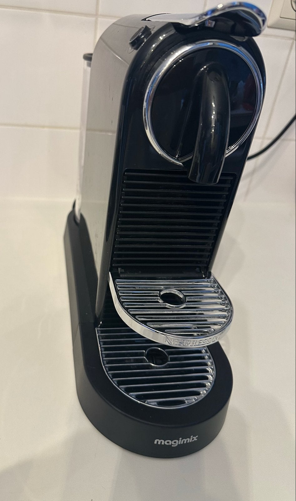 Nespresso Magimix Citiz Koffiemachine Zwart - Uitstekende St, Witgoed en Apparatuur, Ophalen of Verzenden, Zo goed als nieuw, Koffiemachine