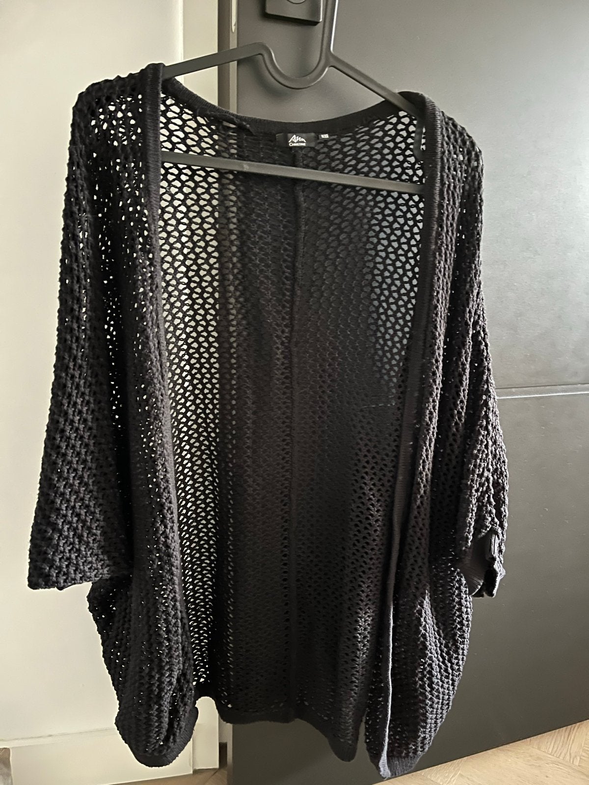 Zwart vest, maat M met vleermuis mouw, Ophalen of Verzenden, Zo goed als nieuw, Maat 38/40 (M), Zwart