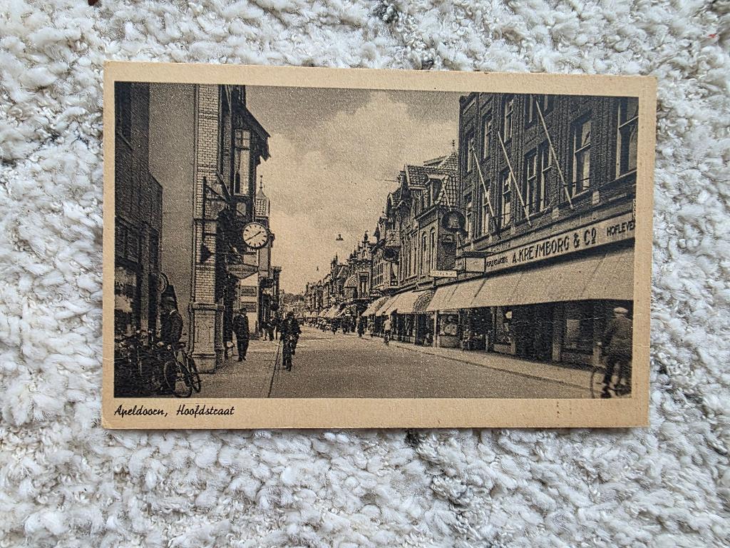 Grote stapel oude ansichtkaarten van Apeldoorn, Ophalen of Verzenden, 1920 tot 1940, Gelderland