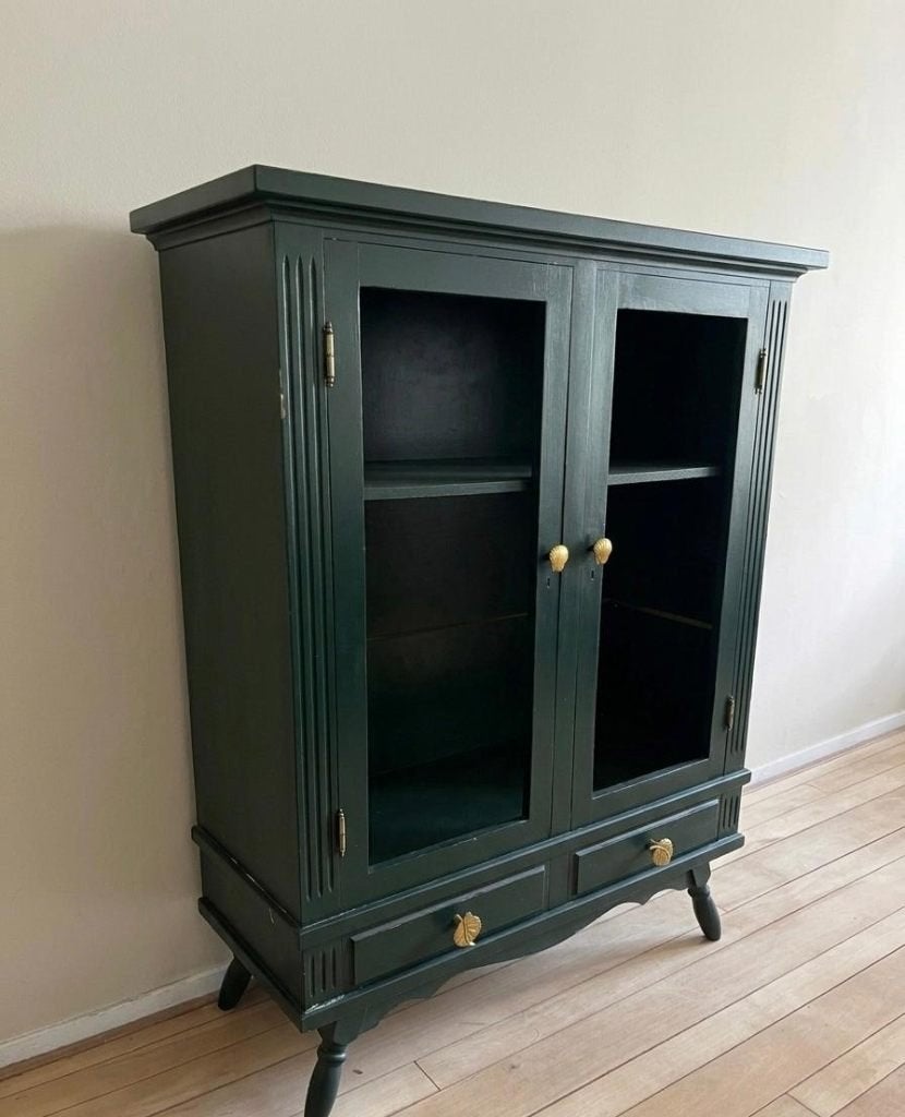 Vintage kast (donkergroen) 146x118x40, Ophalen