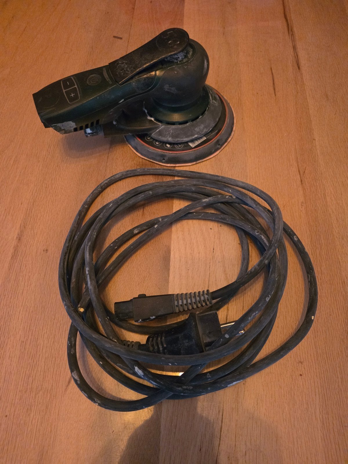 Metabo SXE 150-5.0 BL Excentrische Schuurmachine, Ophalen of Verzenden, Gebruikt, Minder dan 600 watt, Excentrische schuurmachine