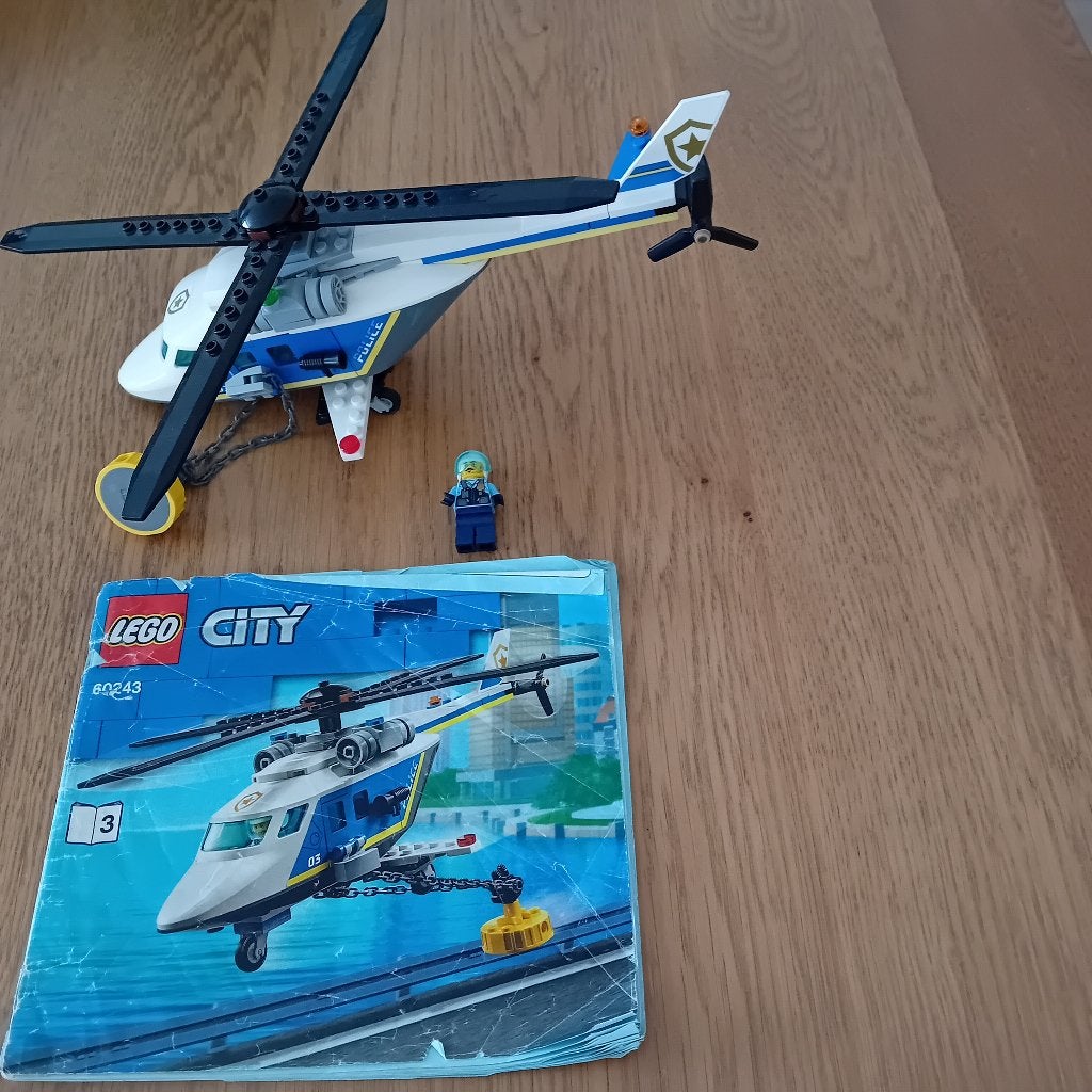 Lego city 60243 Politiehelikopter achtervolging, Ophalen of Verzenden, Gebruikt, Complete set, Lego