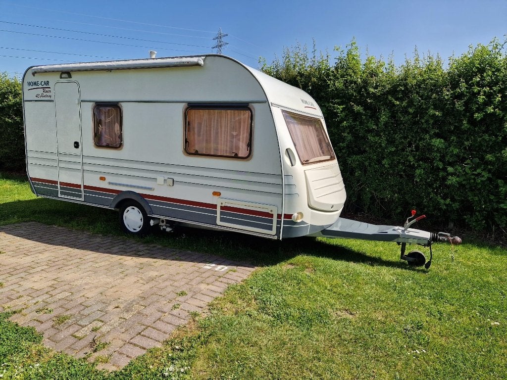 Home-Car Racer 43 Fantasy 2003, Caravans en Kamperen, Caravans, Home-car, Dwarsbed, Treinzit, 750 - 1000 kg