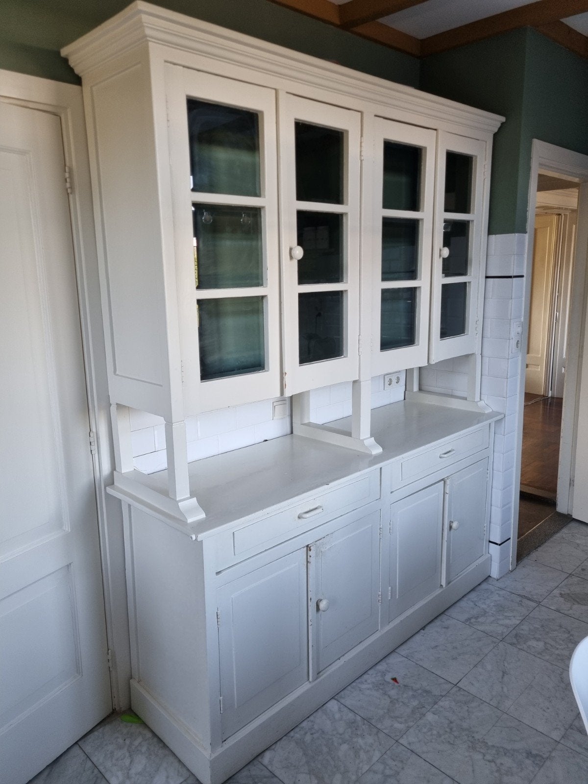 Vintage Keukenkast / Dressoir met Glazen Deuren, Ophalen, Gebruikt, Met deur(en), 200 cm of meer