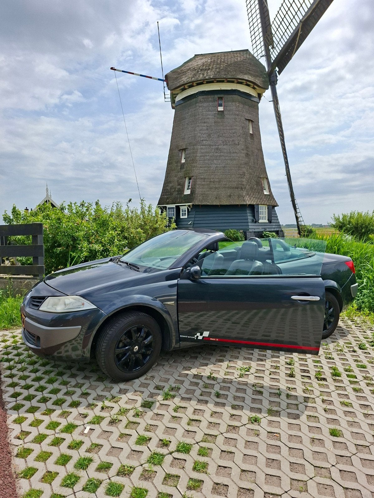 Renault Mégane 2.0 16V Cabrio Euro4 2006 Grijs RS Sport, Auto's, Voorwielaandrijving, 1998 cc, Zwart, 4 cilinders