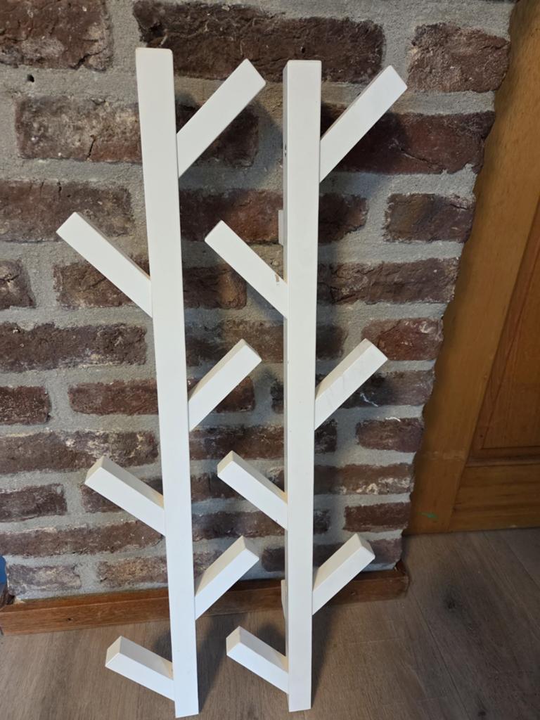 IKEA Tjusig kapstokken wit 80 x 20 cm, Huis en Inrichting, Wandkapstok, Ophalen of Verzenden, Zo goed als nieuw, Minder dan 100 cm