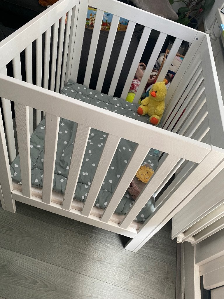 Baby box, Ophalen, Gebruikt, Vierkant, In hoogte verstelbaar