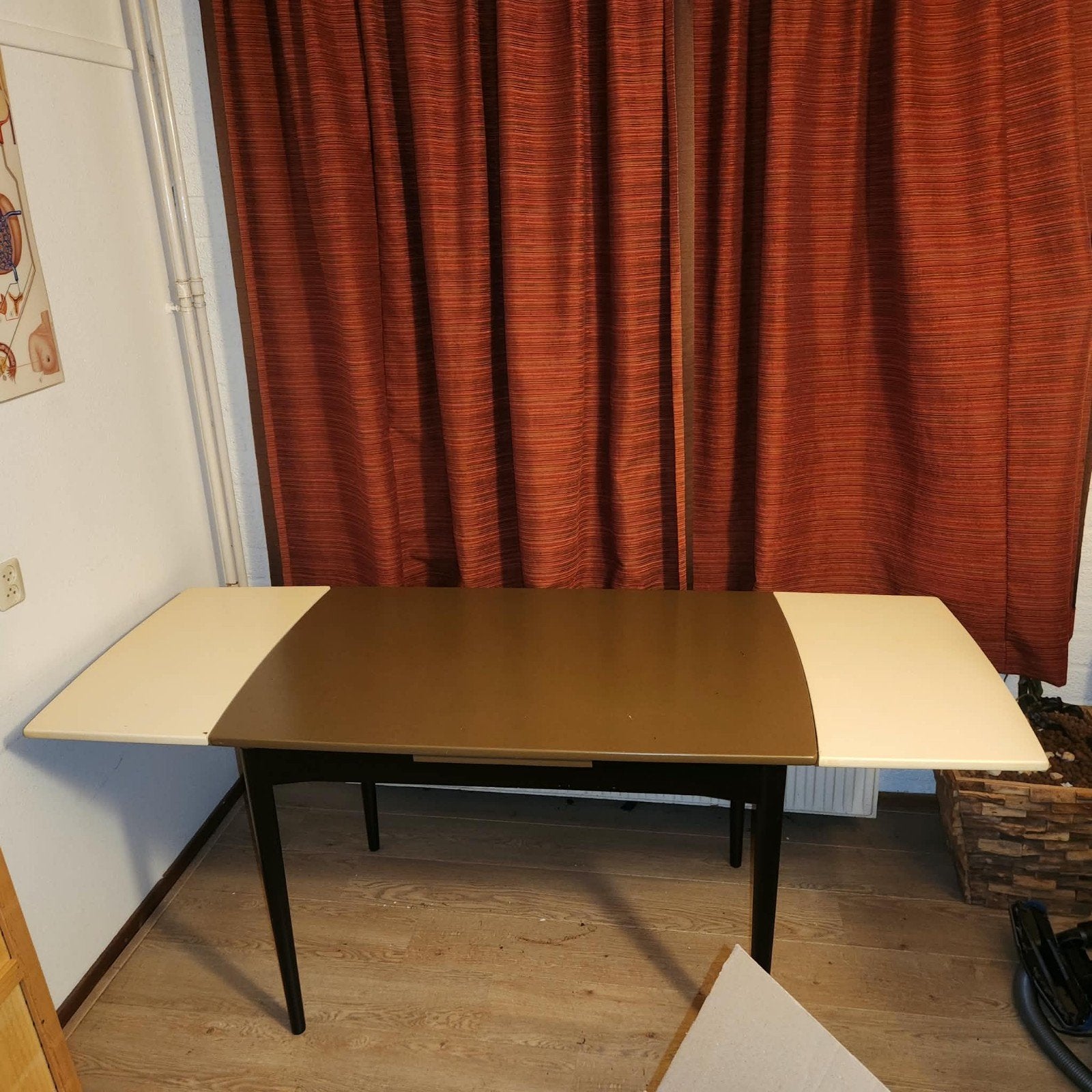 Massief houten midcentury uitschuifbare tafel, Ophalen
