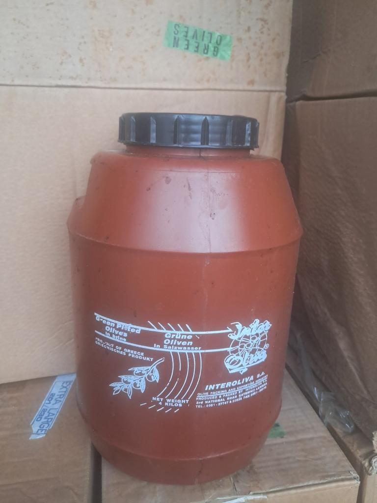 tonnen van 8 liter inhoud, Ophalen