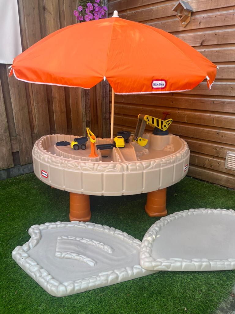 Little Tikes Bouwplaats zand- en watertafel, Ophalen, Zo goed als nieuw
