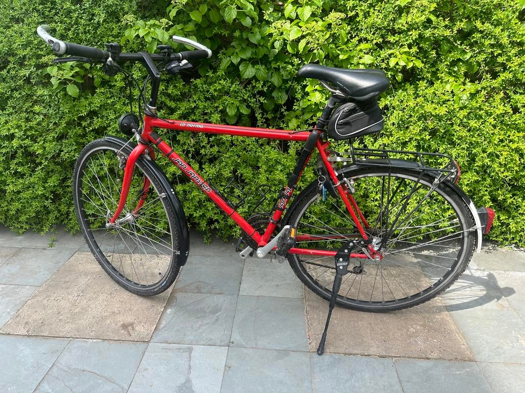 Rode heren toerfiets Jan Jansen 54 cm met 21 versnellingen., 28 inch, Gebruikt, Velgrem, Meer dan 20 versnellingen