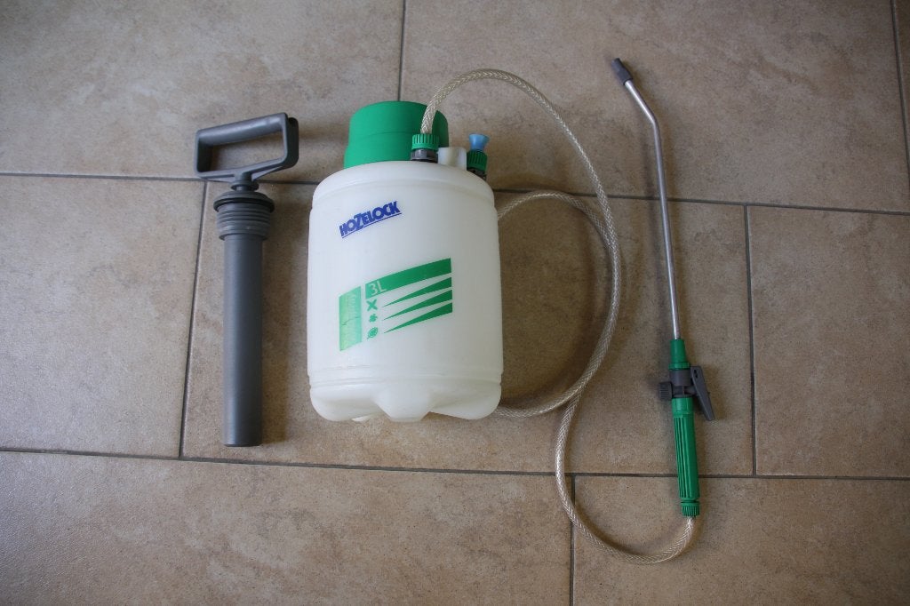 Hozelock Drukspuit 3L-Ideaal voor tuin en onkruidbestrijding, Ophalen of Verzenden, Zo goed als nieuw