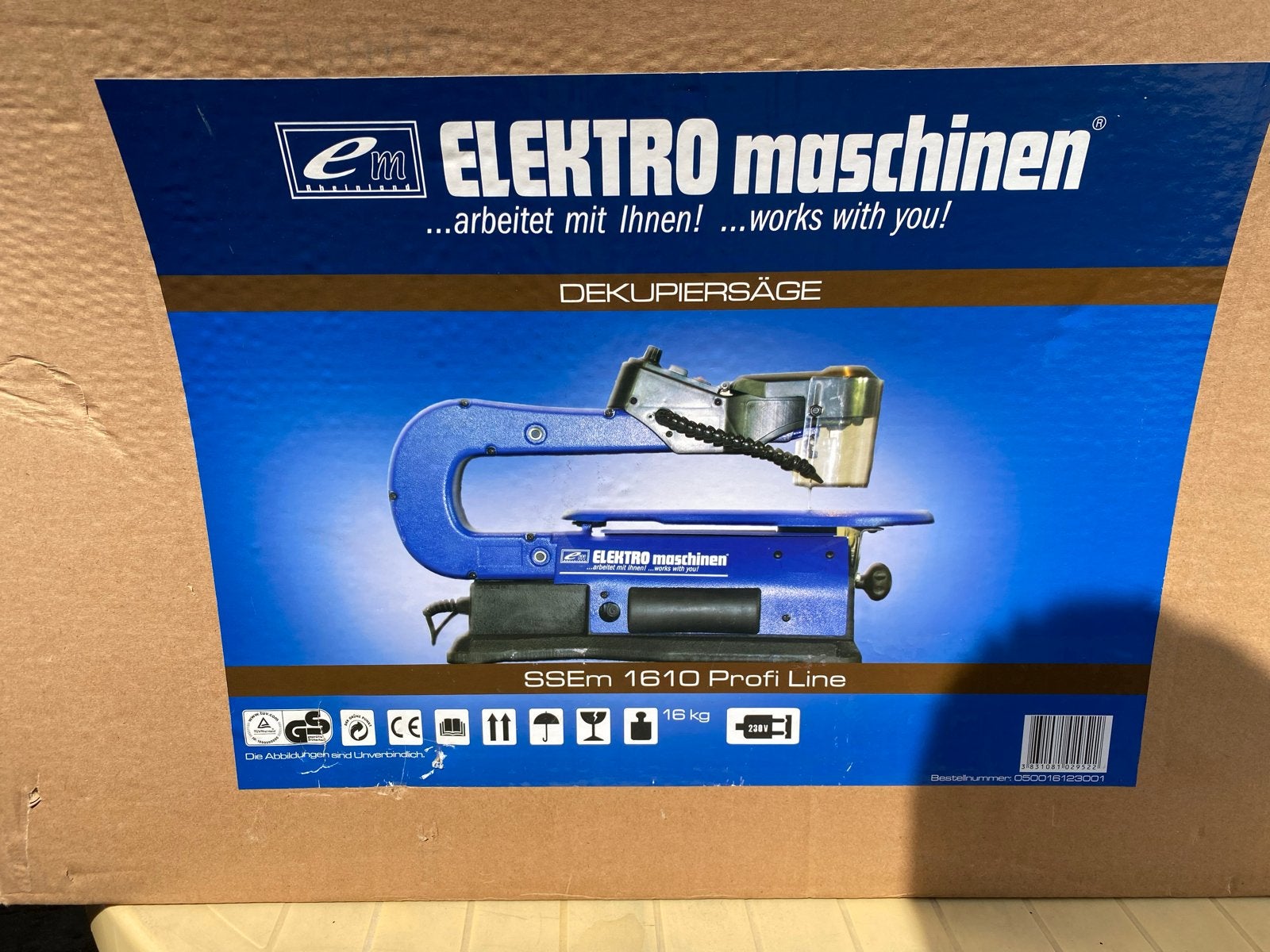 Elektrische figuurzaag met regelbaar toerental en blaasunit, Ophalen, Zo goed als nieuw, 30 tot 70 mm, Figuurzaag