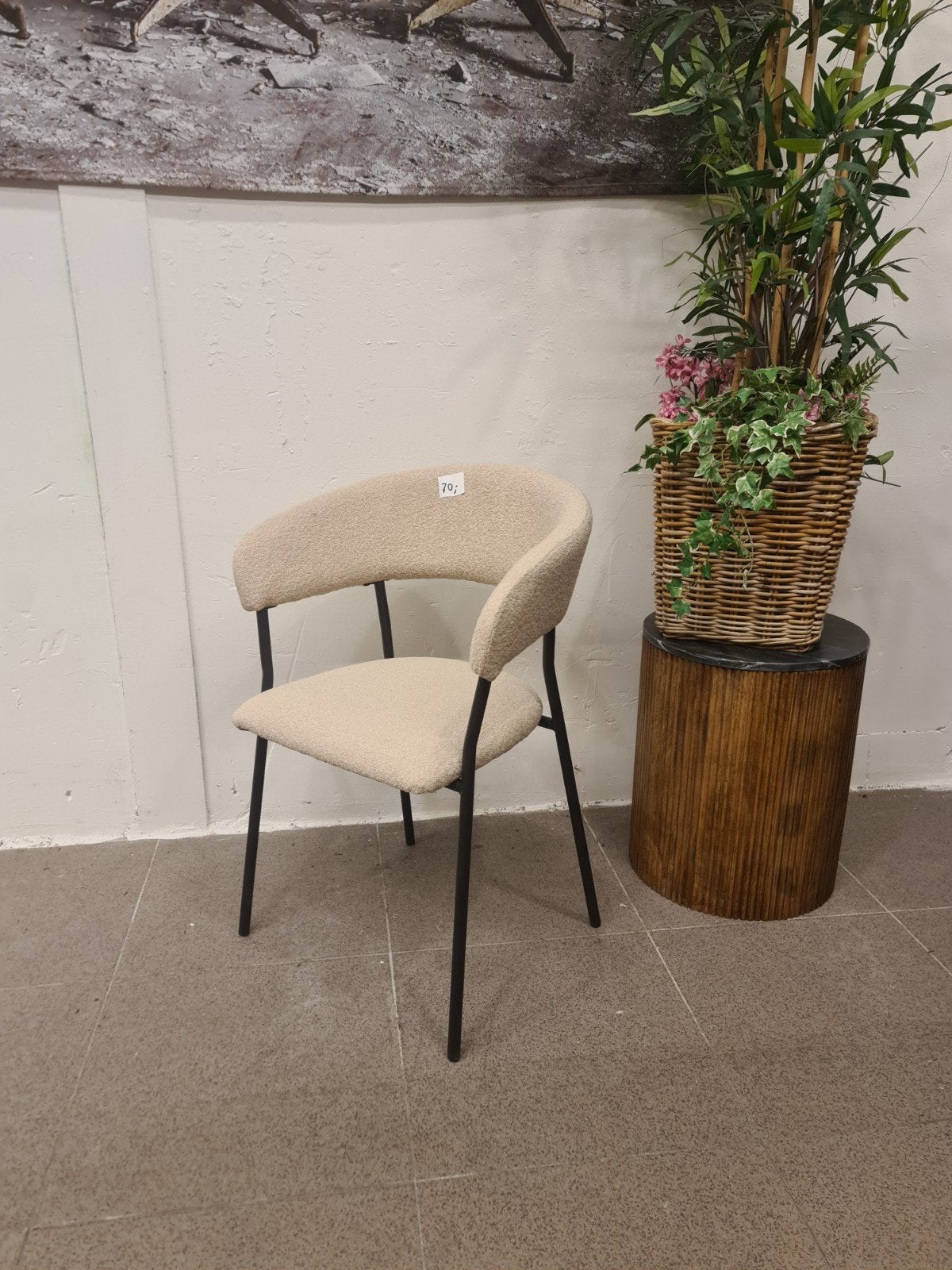 Nieuwe eetkamerstoel beige boucle teddystof kuipje €70p/st, Ophalen, Industrieel landelijk barok brocante koloniaal boheems vintage