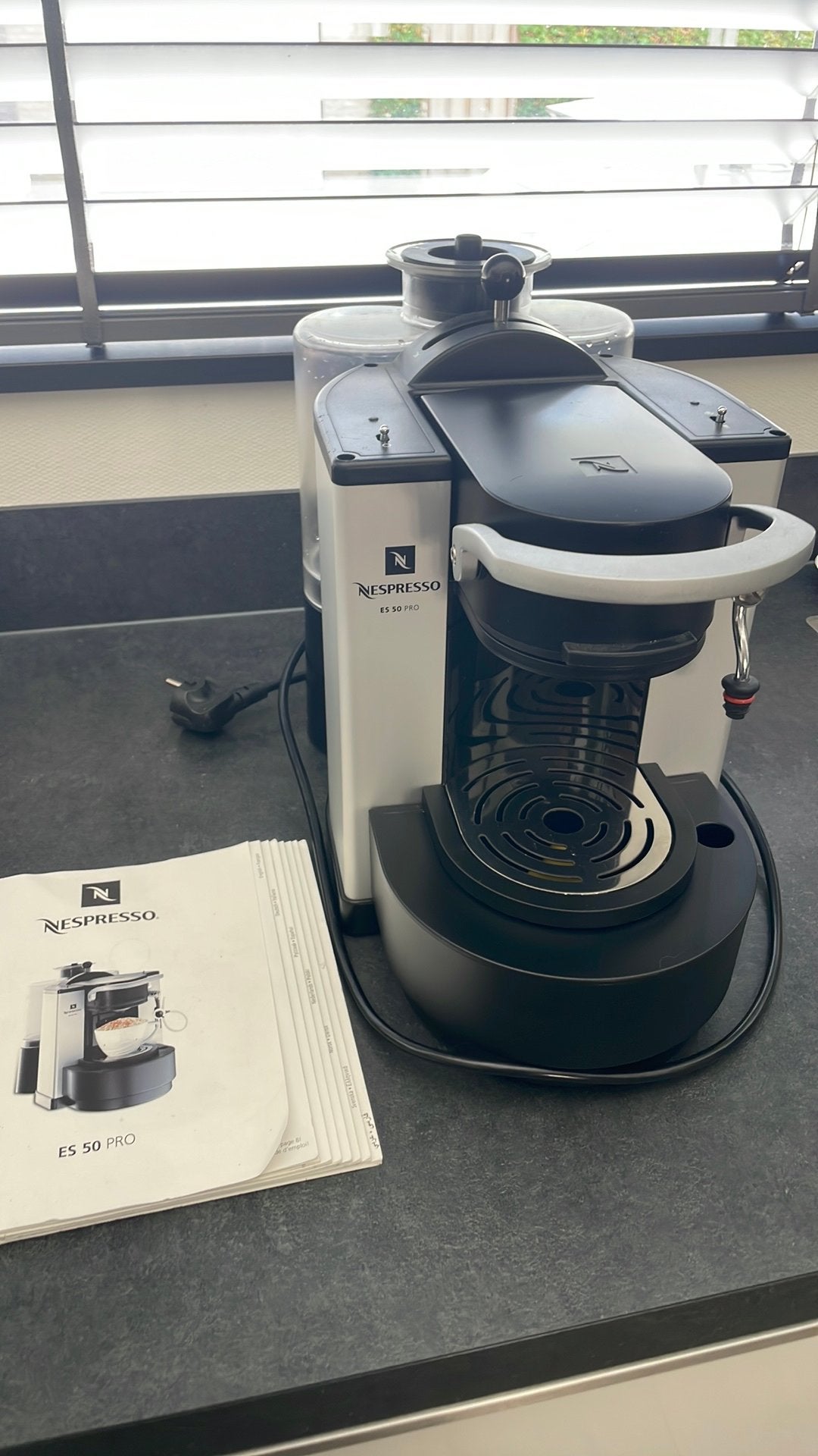 Koffiemachine Nespresso, Witgoed en Apparatuur, Ophalen, Koffiepads en cups, Gebruikt, Koffiemachine