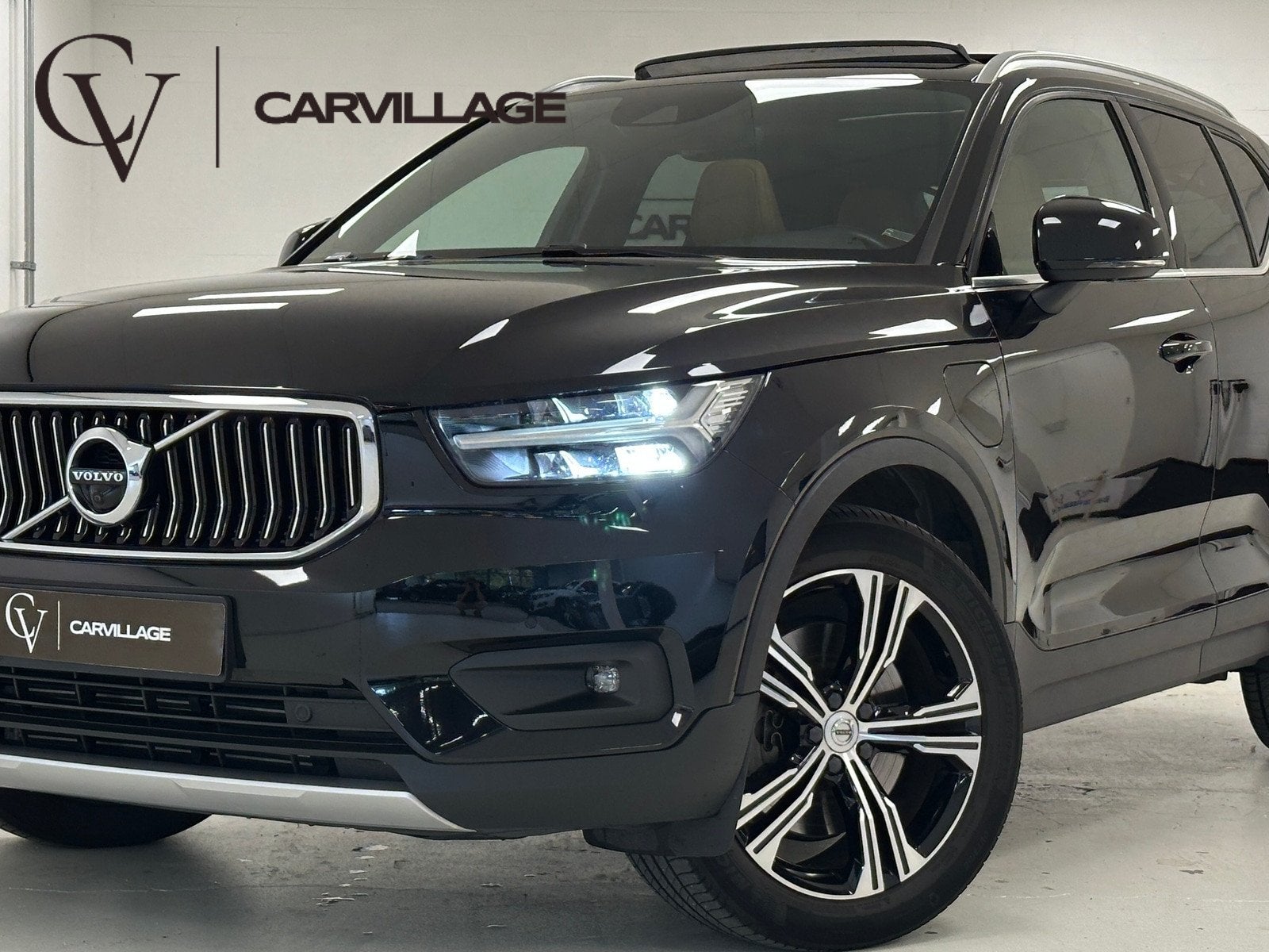 Volvo XC40 1.5 T5 Recharge Inscription | Harman/Kardon | 360, Beige, 1712 kg, Zwart, Bedrijf