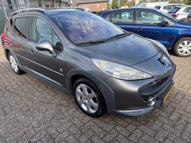 Peugeot 207 SW Outdoor 1.6 VTi XS, Gebruikt, 4 cilinders, 1110 kg, Origineel Nederlands