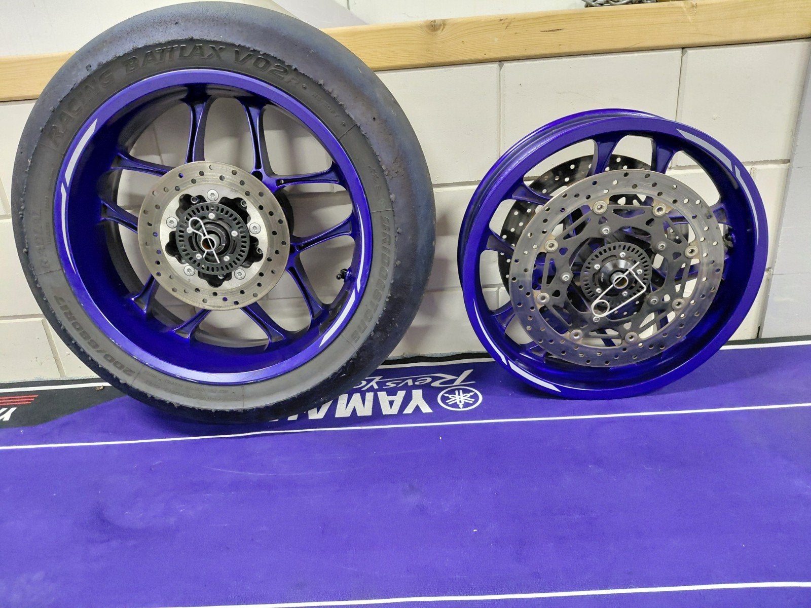 Yamaha R1 RN49/RN65 Velgen met remschijven ., Motoren, Onderdelen | Yamaha, Ophalen, Gebruikt
