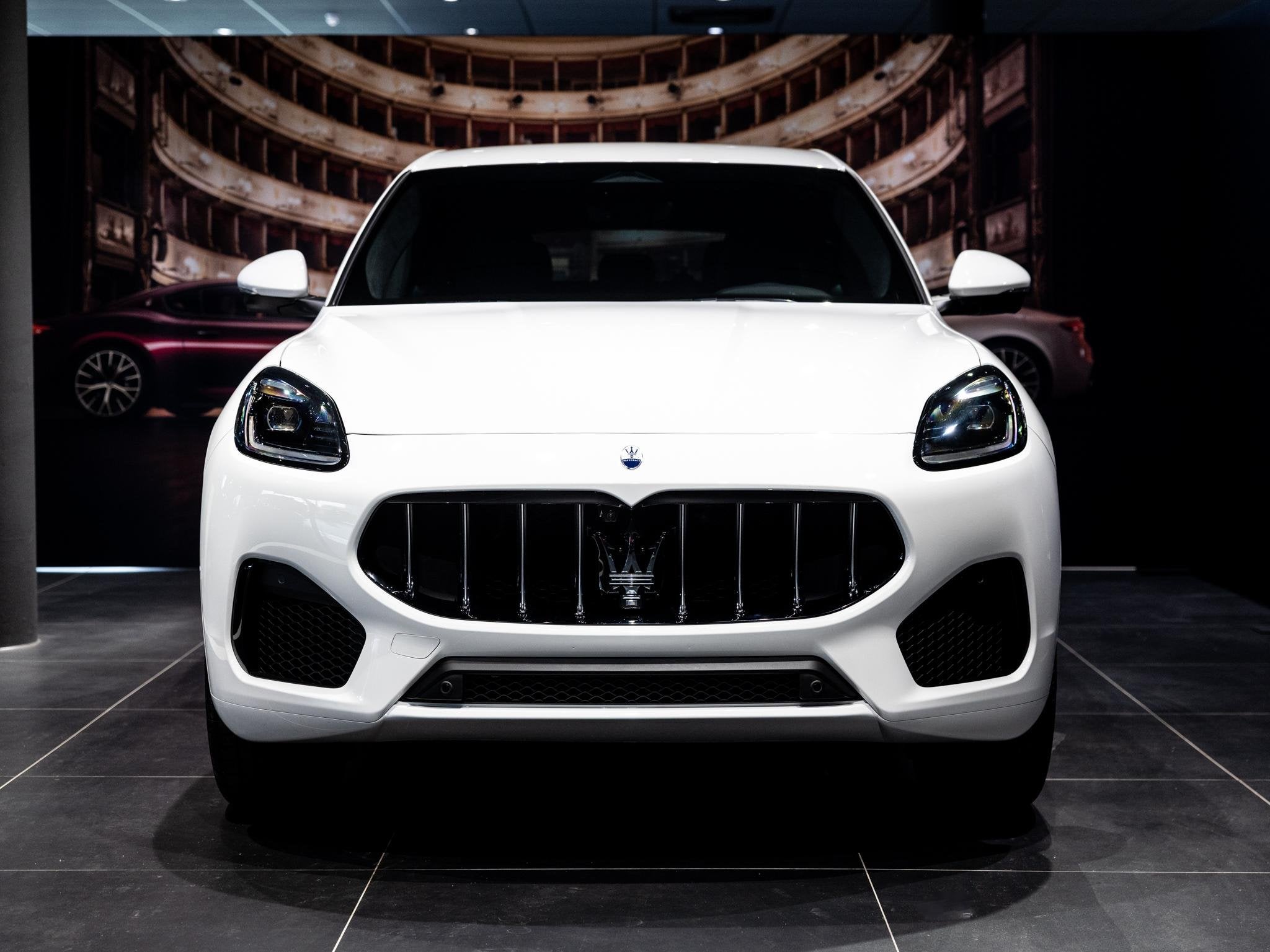 Maserati Grecale 2.0 MHEV GT | 300pk | 360 Surround camera |, Auto's, Maserati, Automaat, 1995 cc, 4 cilinders, Wit
