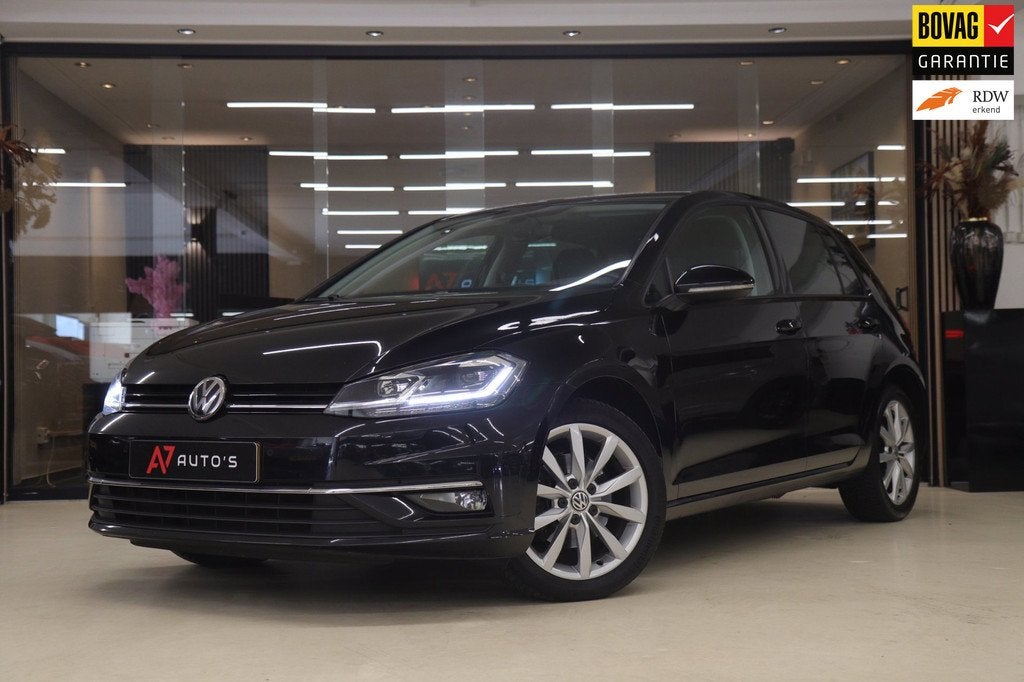 Volkswagen Golf 1.4 TSI Highline Business Carplay/Cam/Acc/Sf, Stof, Gebruikt, Euro 6, 4 cilinders