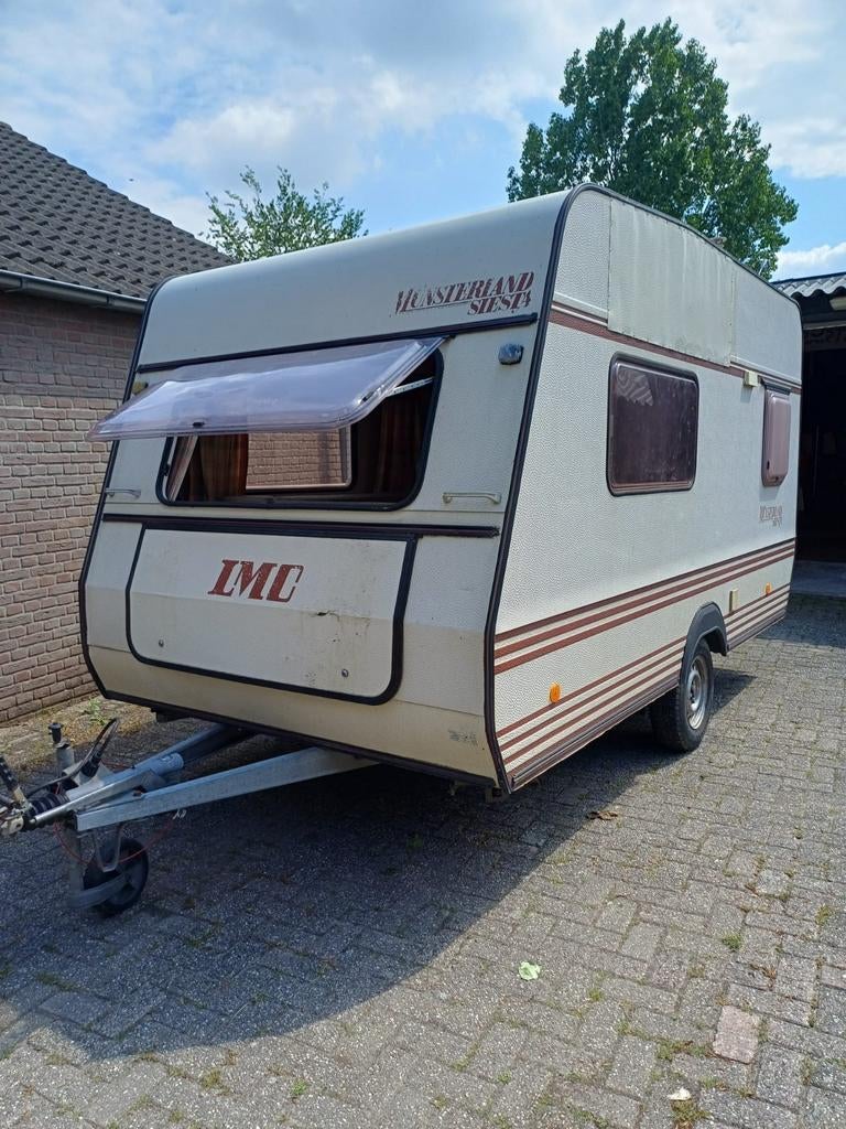 Caravan munsterland siësta met rondzit kopkeuken en badkamer, Caravans en Kamperen, Caravans, Rondzit, Particulier, 500 - 750 kg