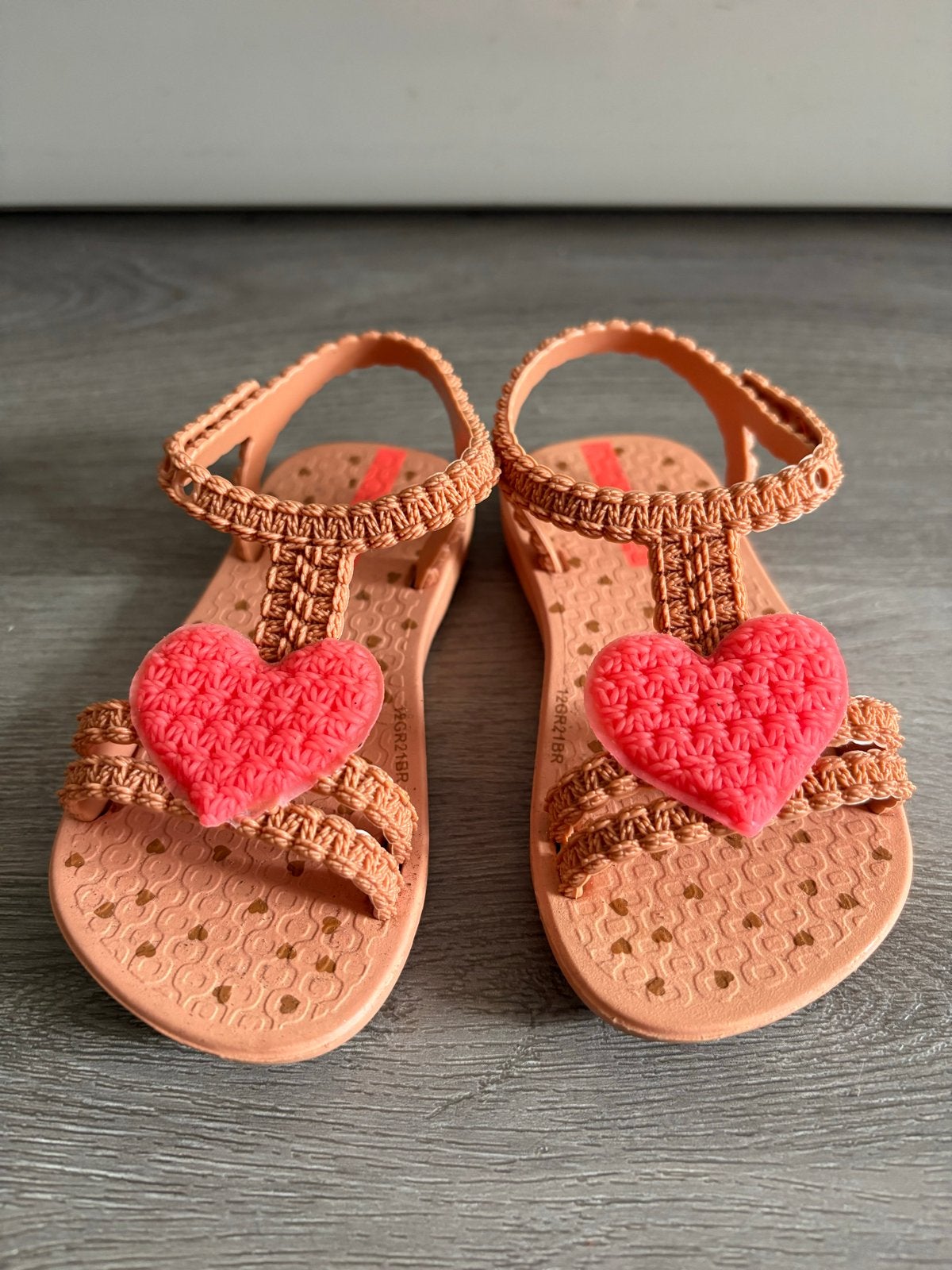 Ipanema sandalen met hartjes - maat 21/22, Kinderen en Baby's, Ophalen of Verzenden, Zo goed als nieuw, Meisje, Schoenen