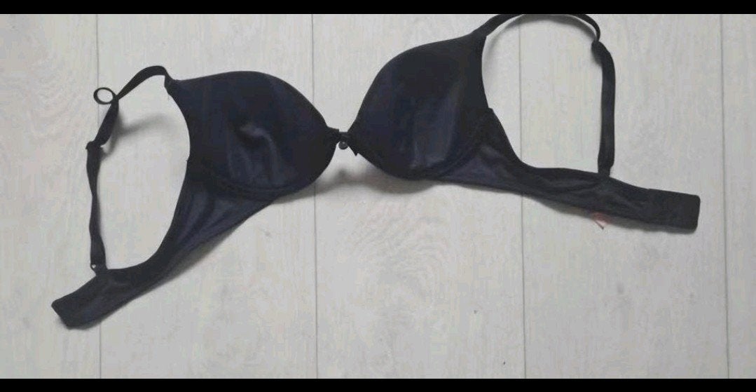 Bh 75A Hunkemoller zgan, Hunkemöller, Ophalen of Verzenden, Zwart, BH