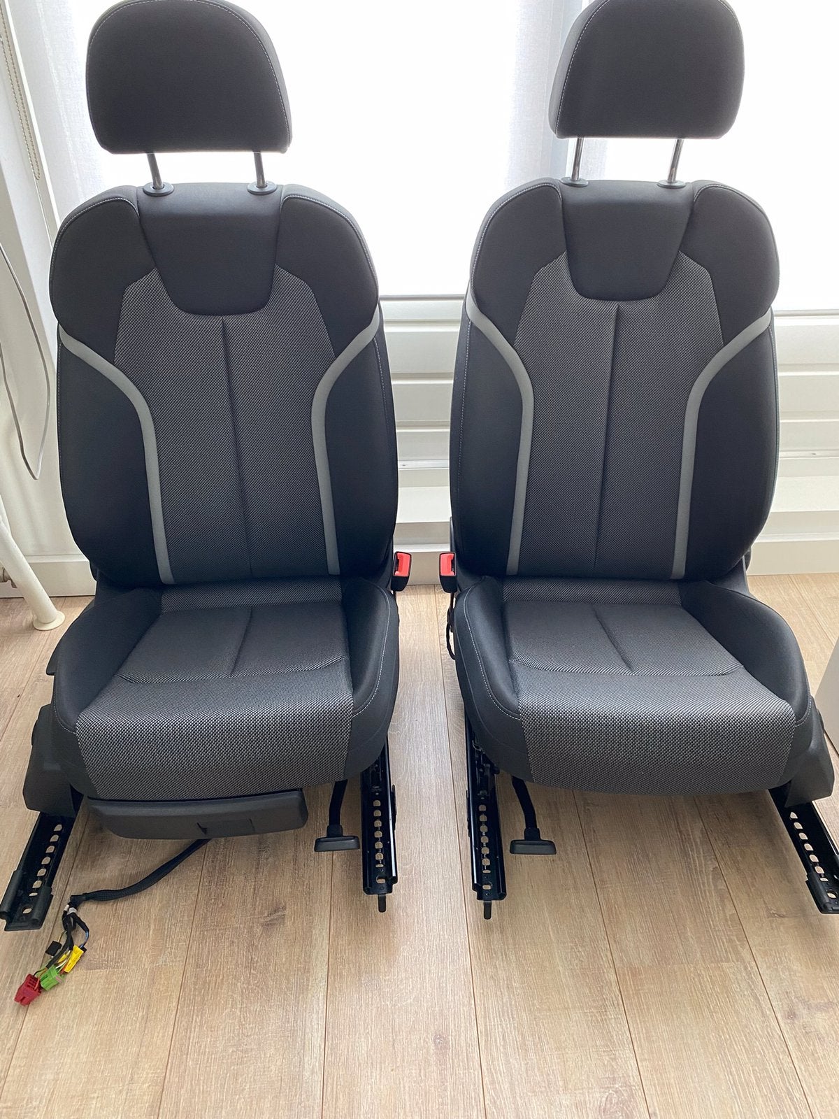 Mooi interieur Audi Q2 advance face-lift, Auto-onderdelen, Interieur en Bekleding, Ophalen, Gebruikt, Audi