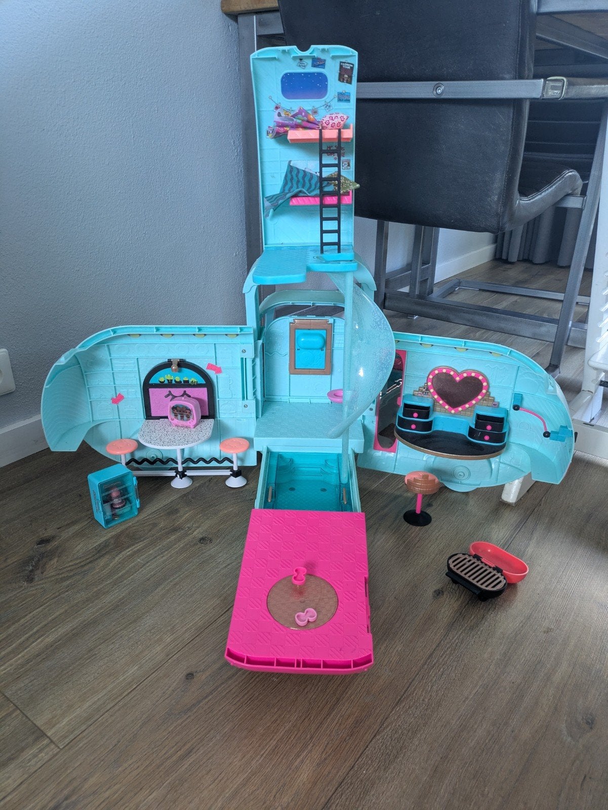 LOL Surprise Camper en Auto met Accessoires, Ophalen, Gebruikt, Meisje