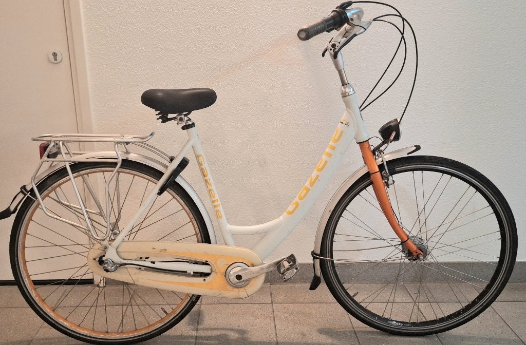 Gazelle Damesfiets, Ophalen, Gebruikt, Velgrem, Versnellingen