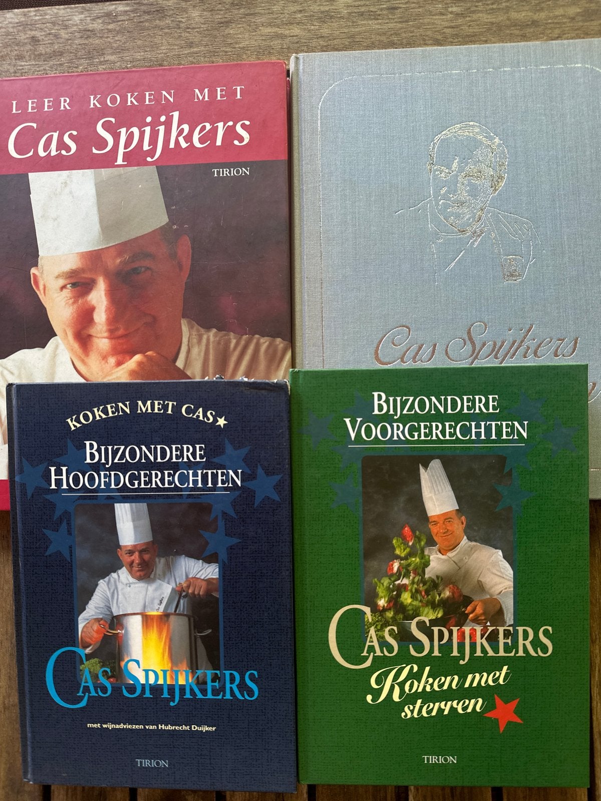 Cas Spijkers Kookboeken - Nederlandse culinaire historie, Gelezen, Verzenden, Hoofdgerechten, Nederland en België