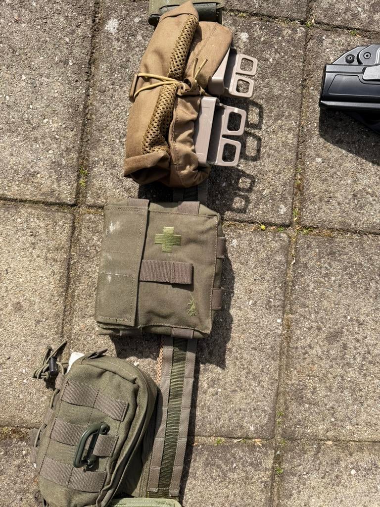 Gunnery belt airsoft leger. Met pouches, Ophalen of Verzenden, Gebruikt