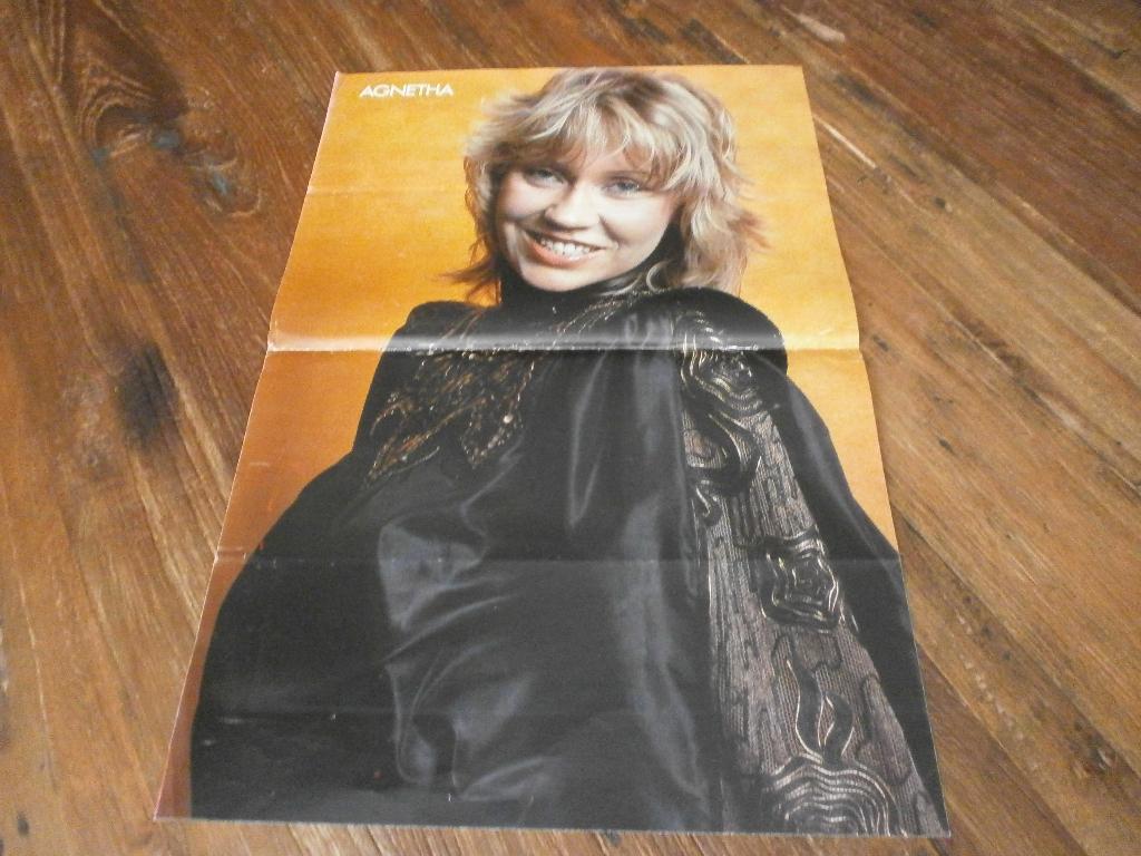 leuke a3 poster jaren 80  Agnetha  ( Abba), Verzamelen, Posters, Verzenden, Zo goed als nieuw, A1 t/m A3, Muziek