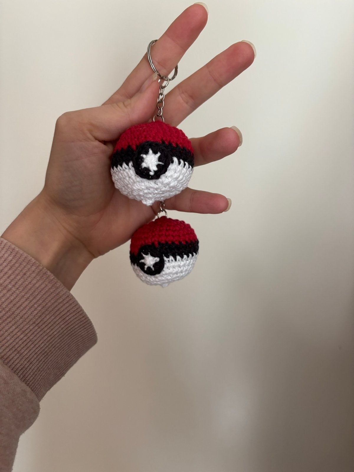 Gehaakte Pokéball Sleutelhanger - Handgemaakt, Ophalen of Verzenden, Nieuw, Overige typen