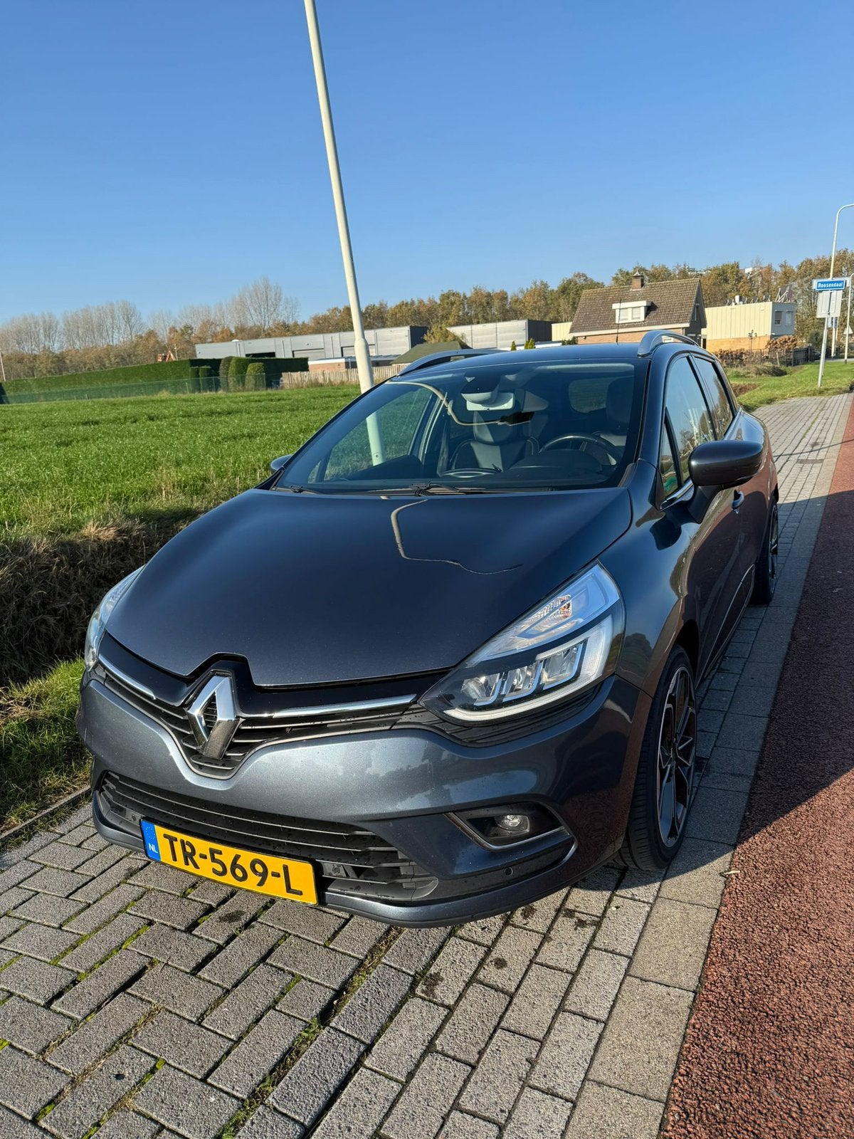 Renault Clio 0.9 TCE 90 Estate 2018 Grijs, 1163 kg, 898 cc, 125 pk, 580 kg