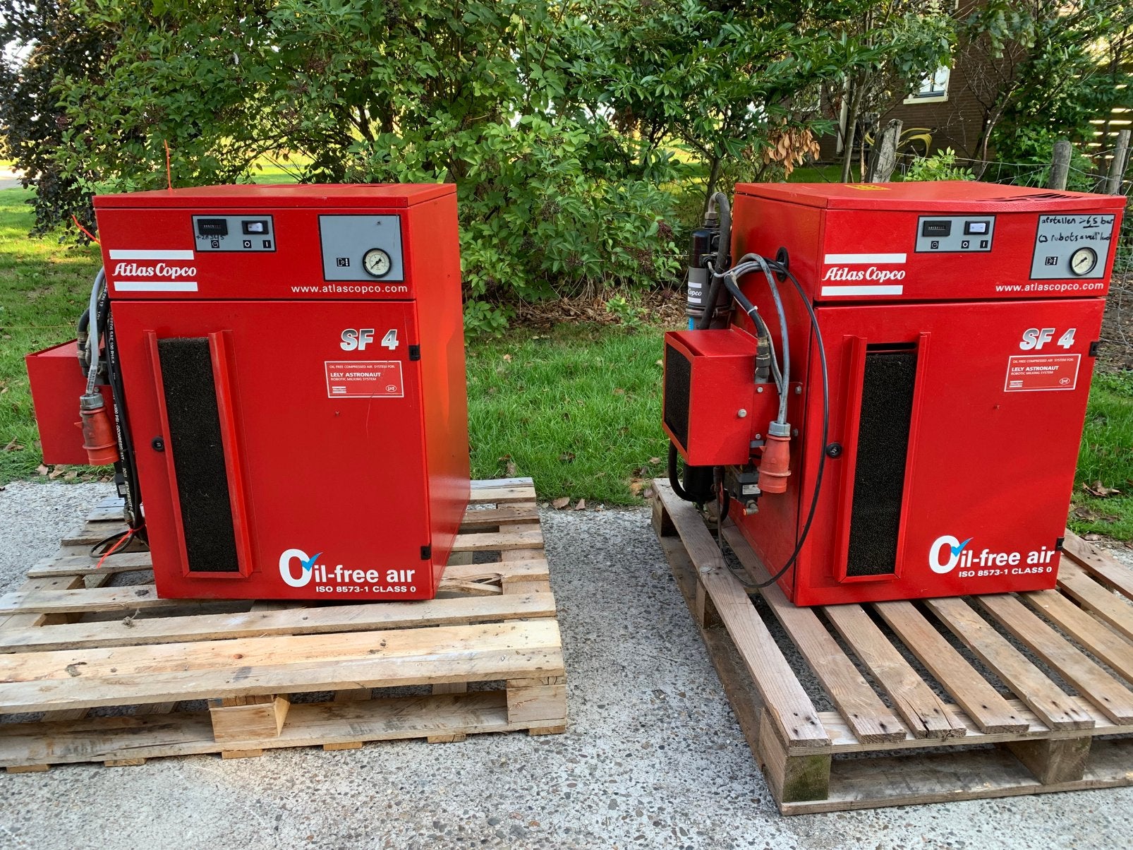 2 x Atlas Copco compressor loop of sloop, Doe-het-zelf en Verbouw, Compressors, 100 liter of meer, Ophalen, Gebruikt, Olievrij