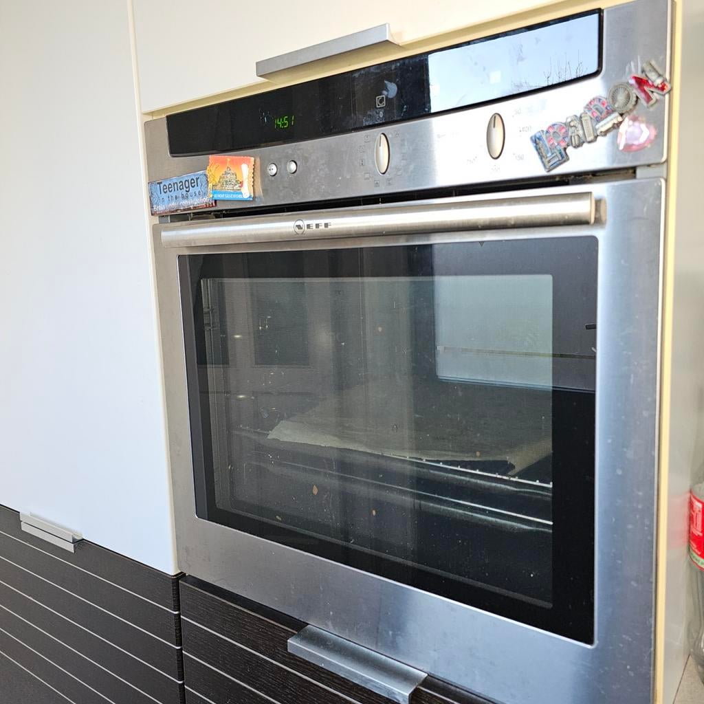 Neff oven met stoomfunctie, Ophalen