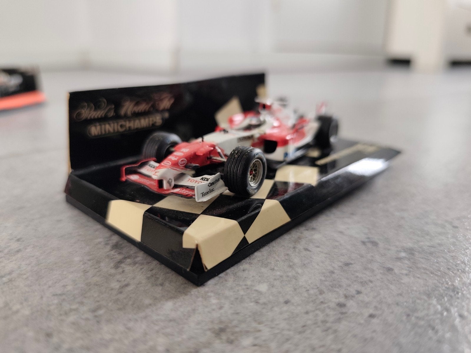 Minichamps Panasonic Toyota Racing TF105 J. Trulli, Overige merken, 1:50 of kleiner, Auto, Ophalen of Verzenden