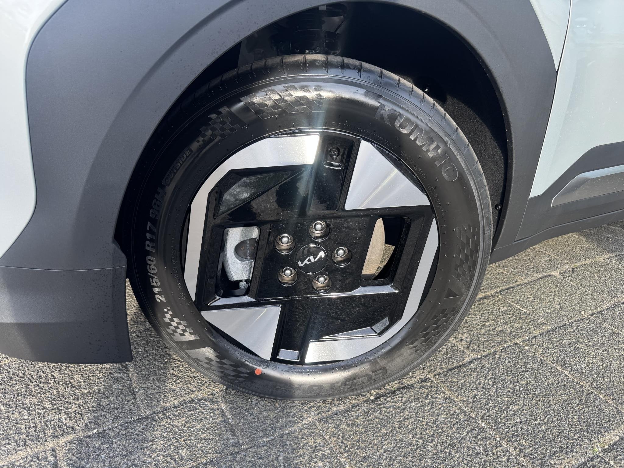 Kia EV3 Plus 58.3 kWh Inclusief 3000 Euro Inruilpremie Compl, Auto's, EV3, Stof, 1700 kg, 360 min