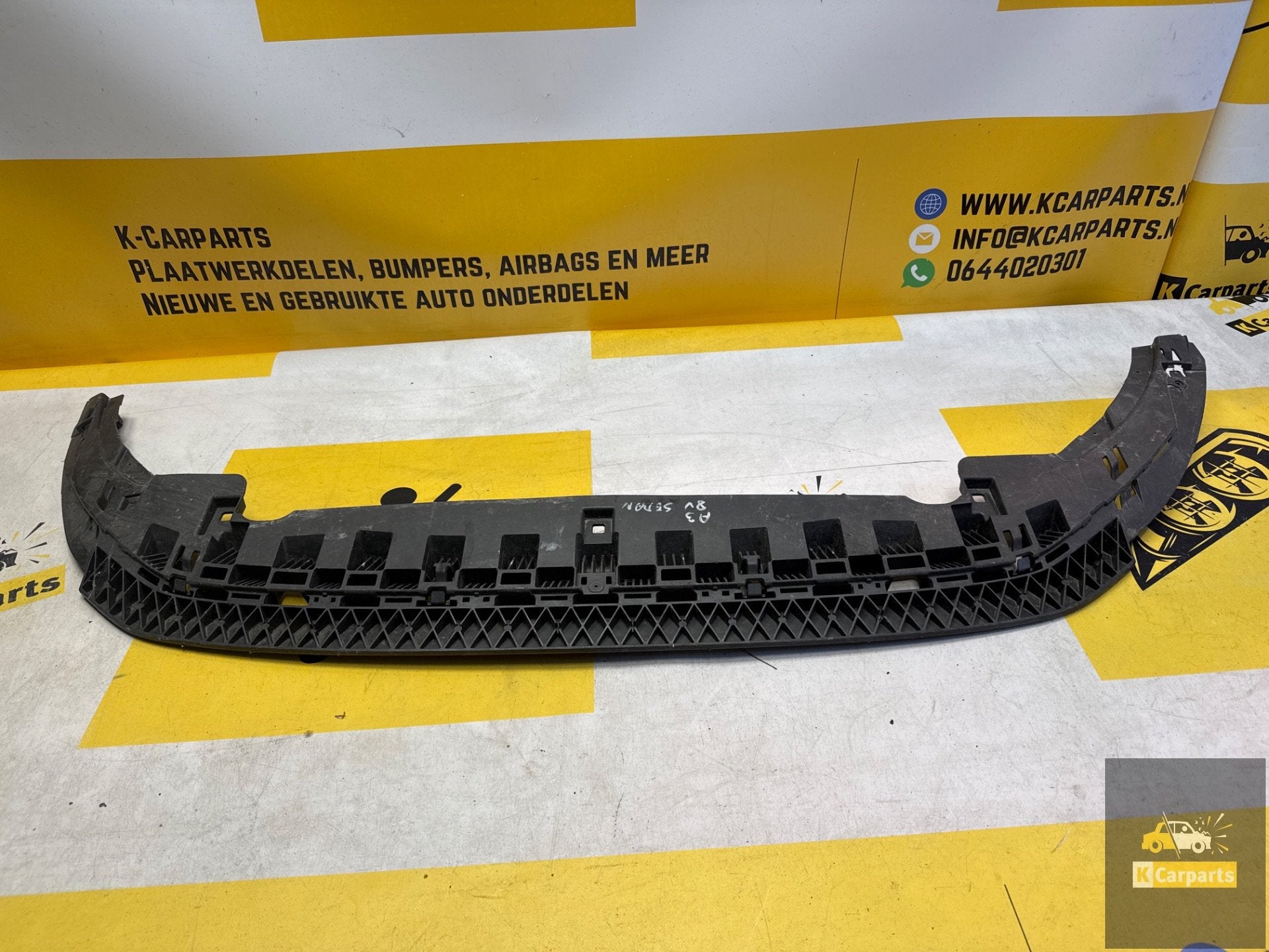 Audi A3 8V 2012-2016 BUMPER LIP SPOILER SEDAN 8V5807233, Info@fabrikant.eu, Bumper, Fabrikant BV, Gebruikt