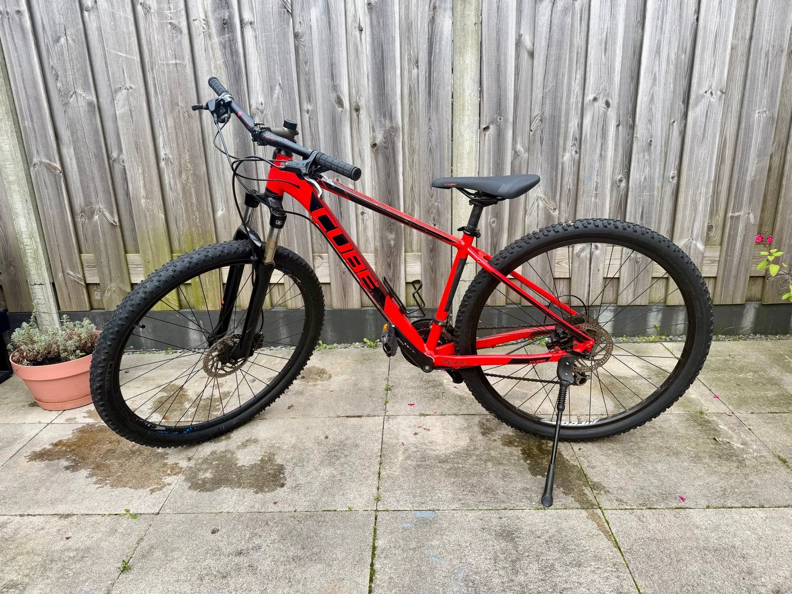 Cube AIM SL 29 Mountainbike - Rood, 28 inch, Gebruikt, Vering, Meer dan 20 versnellingen