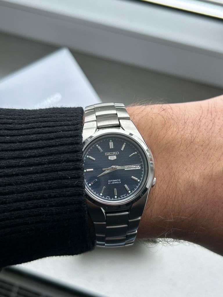 Seiko 5 SNK603K1 - nieuwstaat met doos en papieren, Staal, Polshorloge, Ophalen of Verzenden, Zo goed als nieuw